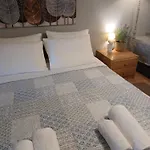 Andromache Center Cozy