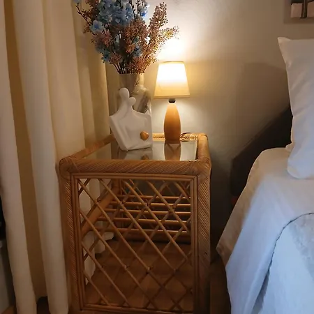 Andromache Center Cozy *