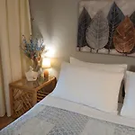 Andromache Center Cozy *