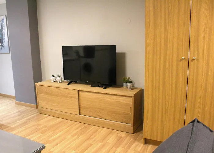 Andromache Center Cozy *