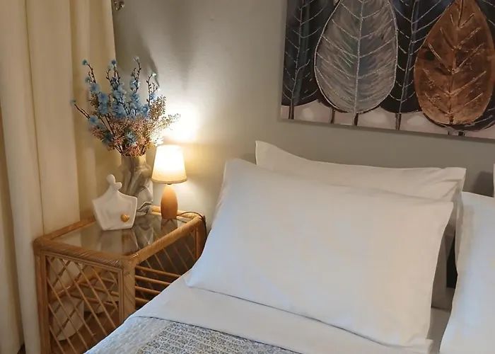 Andromache Center Cozy *